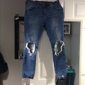 Old Navy Rockstar Ripped Skinny Jeans